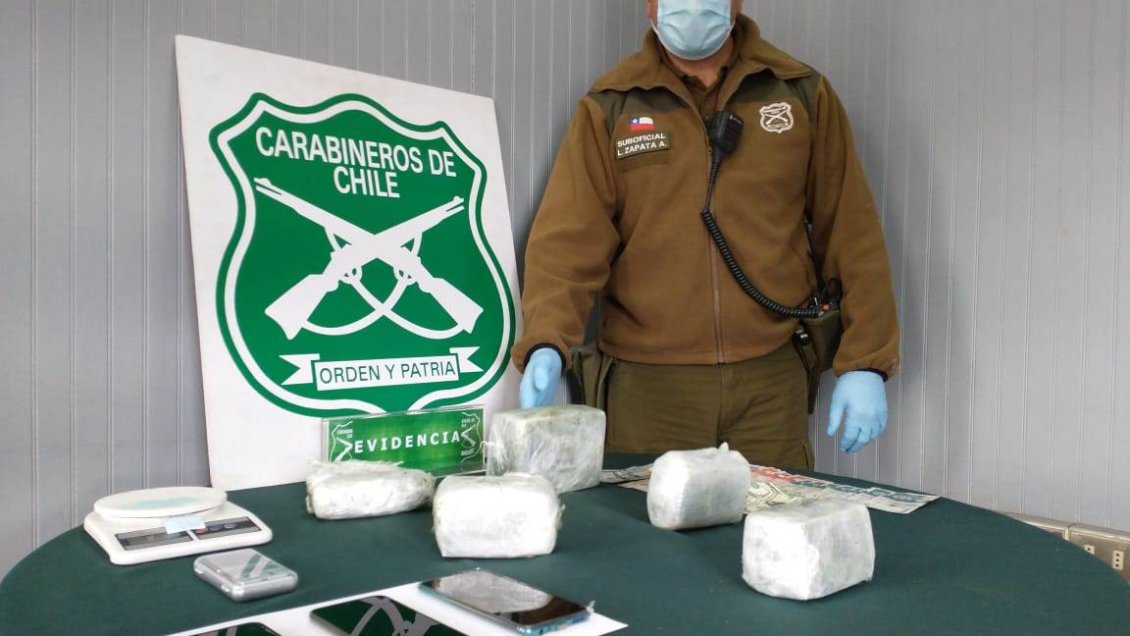 Pasajero fue detenido con más de cuatro kilos de cocaína en Puerto Chacabuco