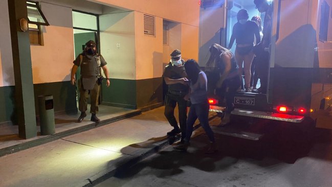 Fiscalización a clandestinos dejó 26 detenidos en Alto Hospicio: En uno se facilitaba la prostitución