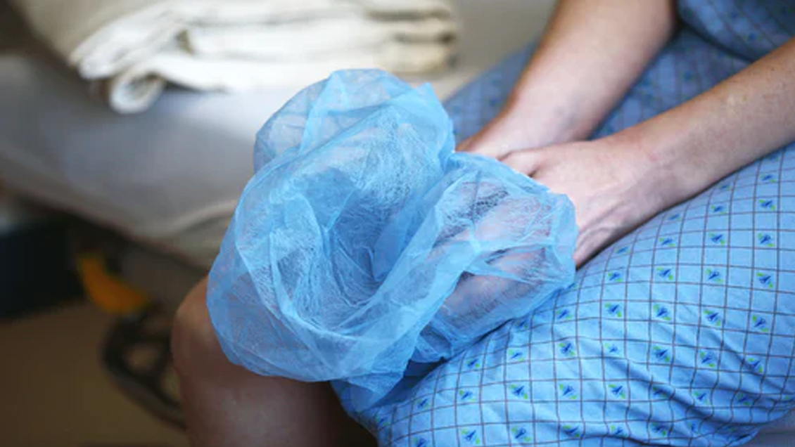 Joven denunció que ginecólogo la abusó y la tachó de 