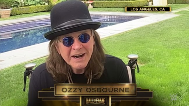 Ozzy Osbourne ingresa la salón de la fama de la lucha libre