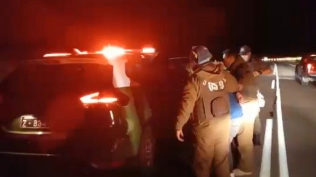 Adolescentes robaron vehículo tras asalto a chofer de delivery en Alto Hospicio