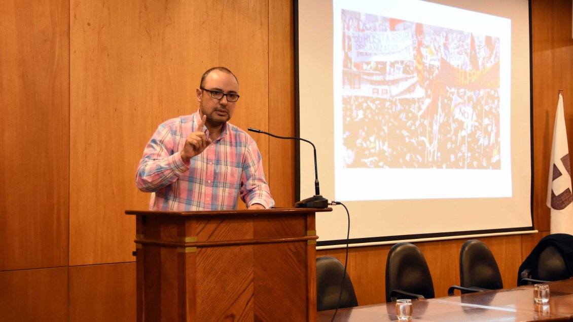 Nuevo cambio de las elecciones haría colapsar el calendario electoral, según analista