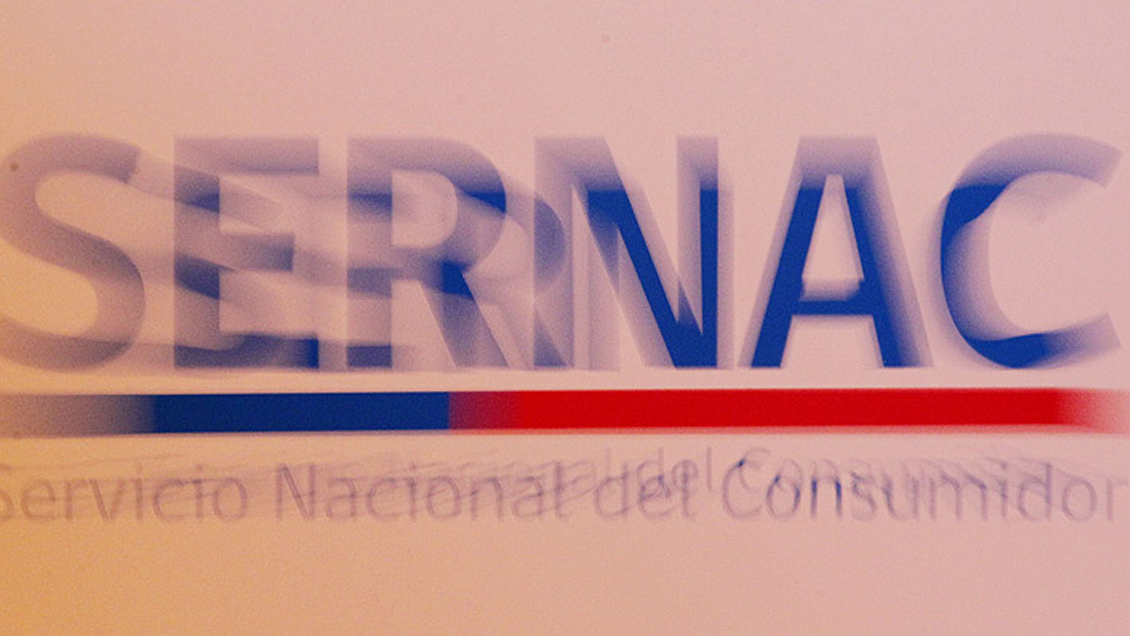 Sernac investiga denuncias de empresas que malinforman precio final en la boleta electrónica