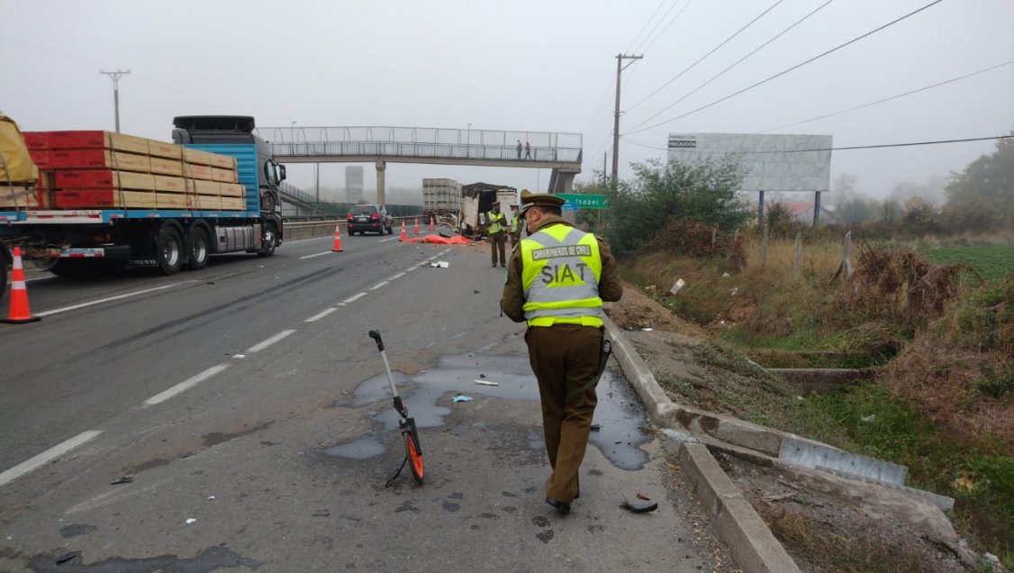 Dos fallecidos dejó accidente entre un camión y una camioneta en cercanías de San Carlos