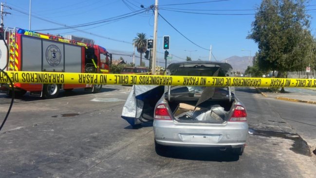 Hombre y mujer embarazada murieron en accidente en La Pintana: Huían tras balacera