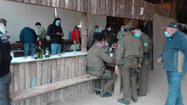 Santa Cruz: Detienen a 28 personas por participar en una carrera a la chilena