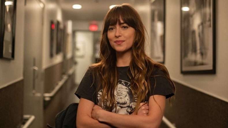 Dakota Johnson protagonizará adaptación que prepara Netflix sobre la novela 