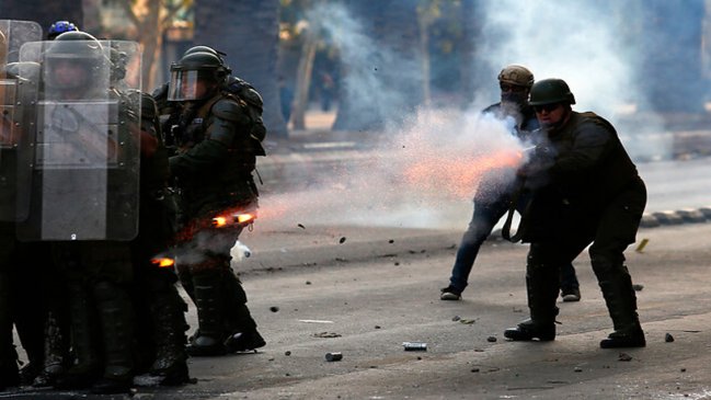 Declaran admisible querella contra el alto mando de Carabineros por 