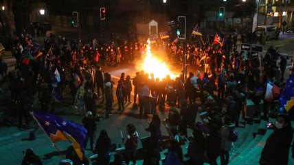   Punta Arenas: Protestas, cacerolazos y barricadas contra el Gobierno por llevar el tercer retiro al TC 