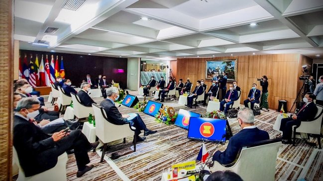 Asociación de Naciones comprometió a junta militar birmana a cesar la represión contra civiles