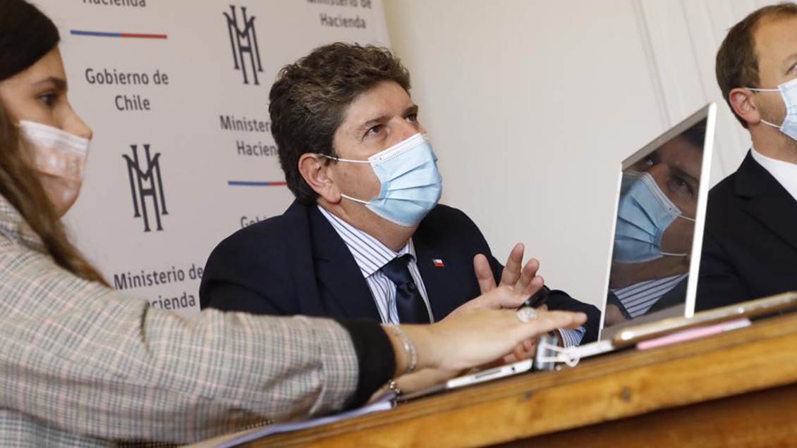 Hacienda eleva proyección de crecimiento a un 6% para este año