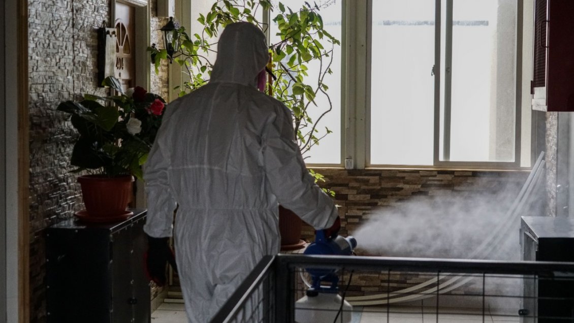 Municipio de Punta Arenas retomó sanitización de lugares públicos y viviendas sociales