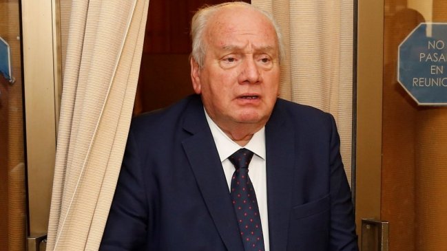 Diputado José Miguel Ortiz fue dado de alta tras superar neumonía a causa del Covid-19