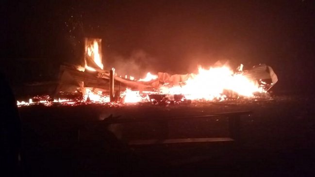 Presunto ataque incendiario destruyó casa de vocera mapuche