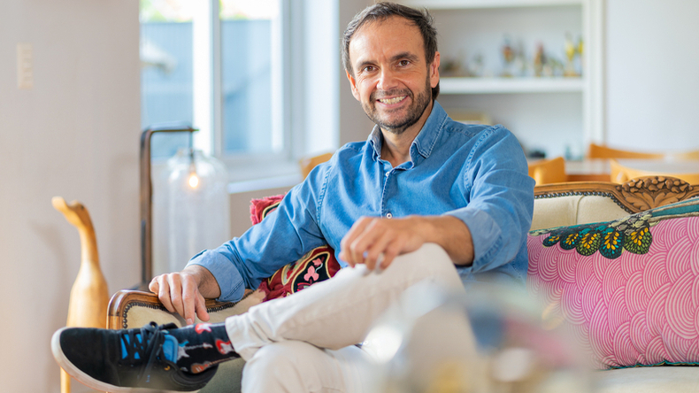 Mega estrenó nueva programación para sus días sábados