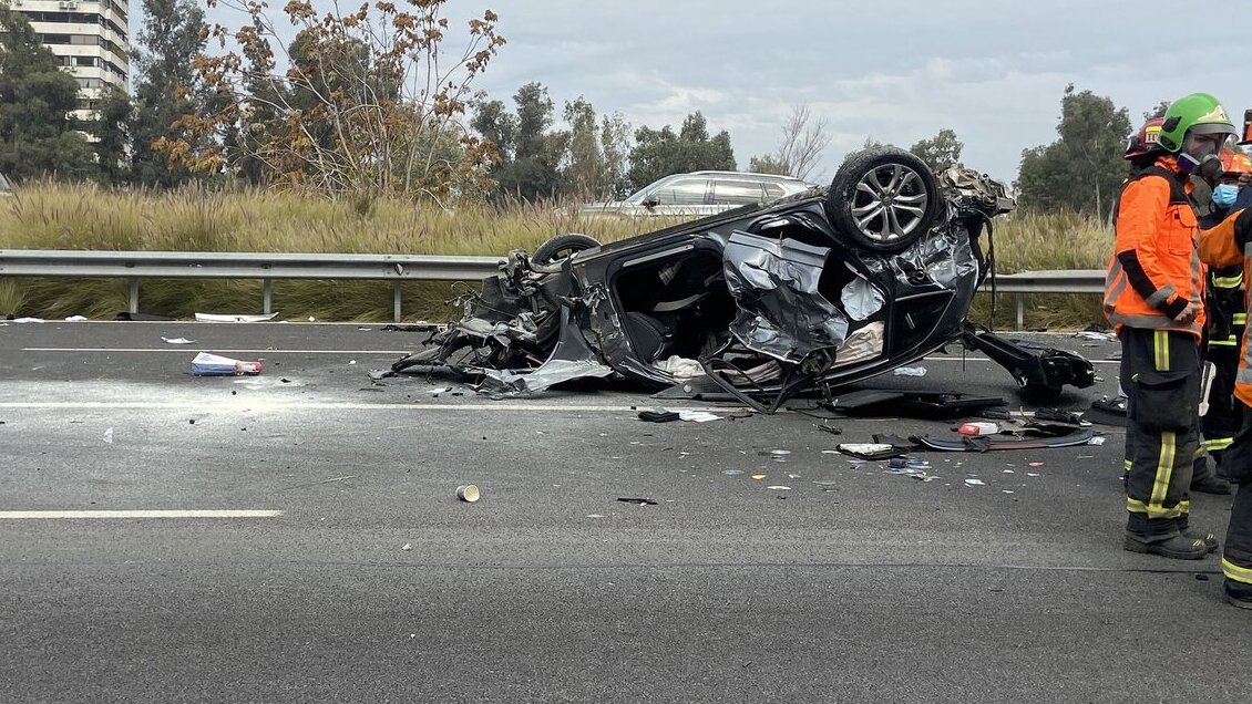 Colisión múltiple dejó dos lesionados en la Autopista Costanera Norte