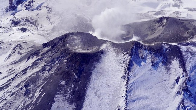 Onemi reporta serie de sismos en el volcán Nevados de Chillán