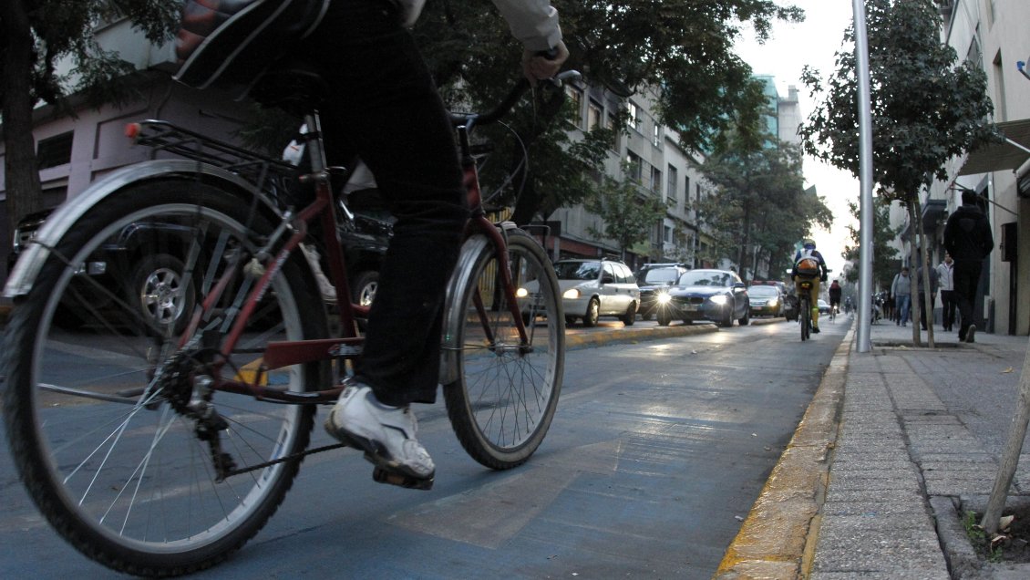 Ciclista falleció tras ser impactado por vehículo en Providencia