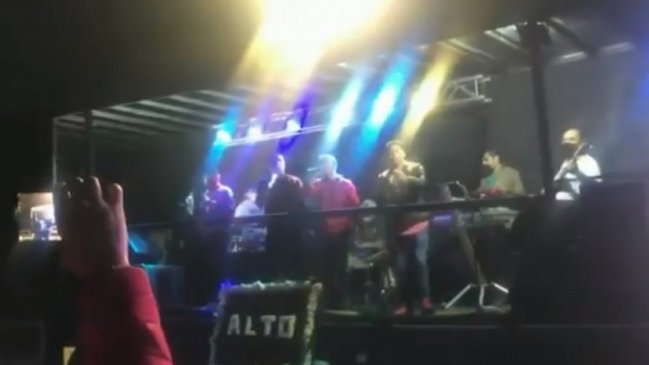 Más de 100 personas participaron en masivo velorio de cantante en Puente Alto