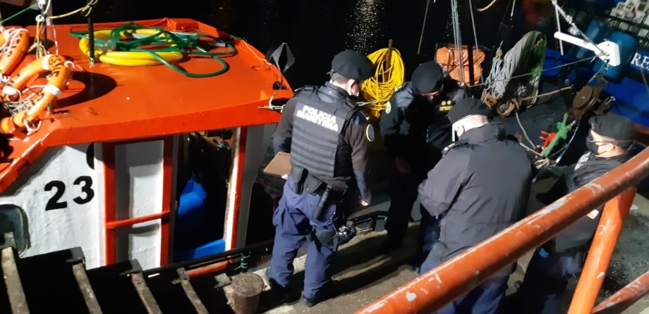 Magallanes: Tripulante falleció mientras realizaba labores de buceo en Isla Dawson