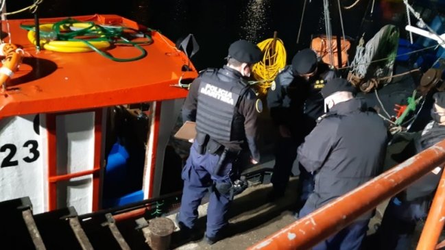 Magallanes: Tripulante falleció mientras realizaba labores de buceo en Isla Dawson