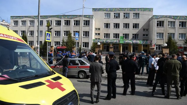 Al menos 11 muertos en tiroteo al interior de escuela rusa