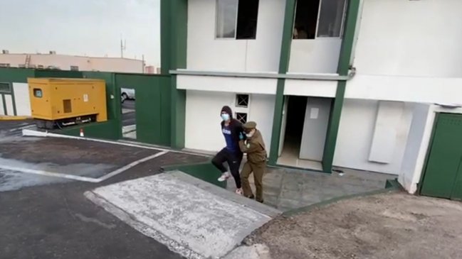 Sujeto debía cumplir arresto domiciliario pero fue arrestado con drogas y teléfonos robados