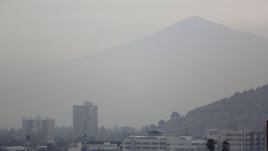 Intendencia decreta preemergencia ambiental para este lunes en la capital