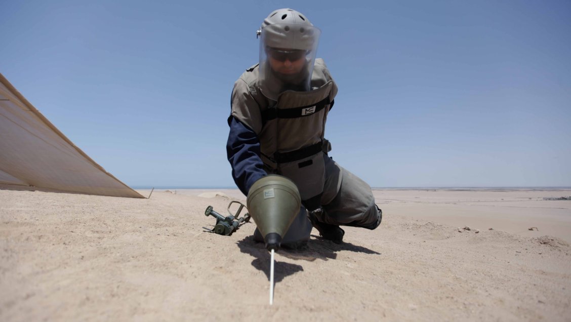 Traficante de personas ingresó a dos extranjeros por zona fronteriza con minas antipersonales
