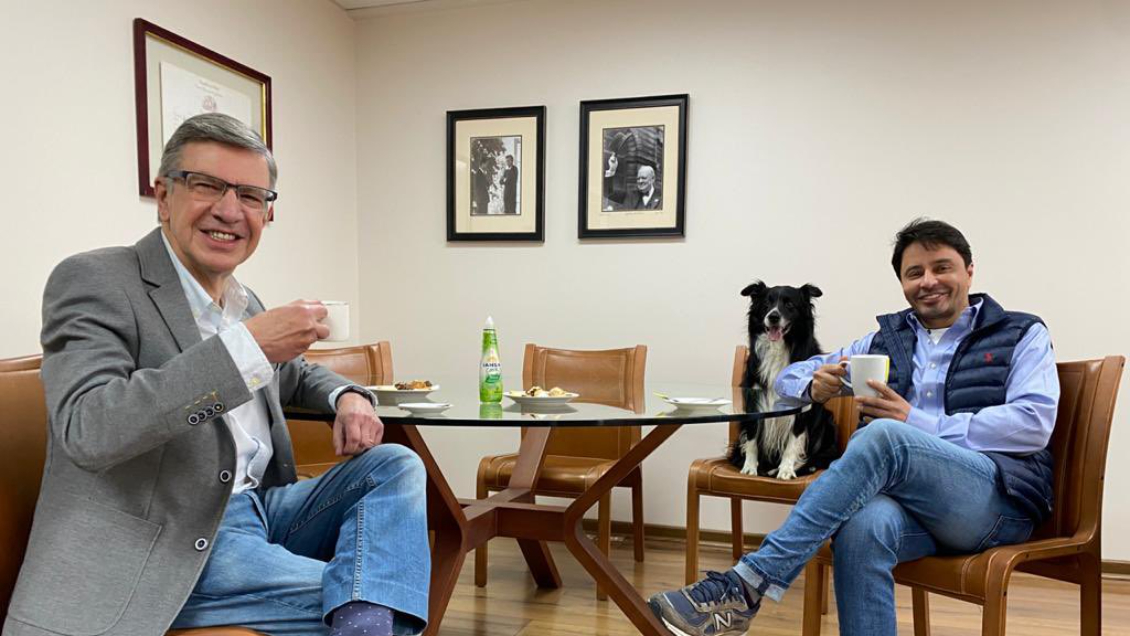 Mientras siguen rumores de cambio de gabinete, candidatos de Chile Vamos despliegan campañas