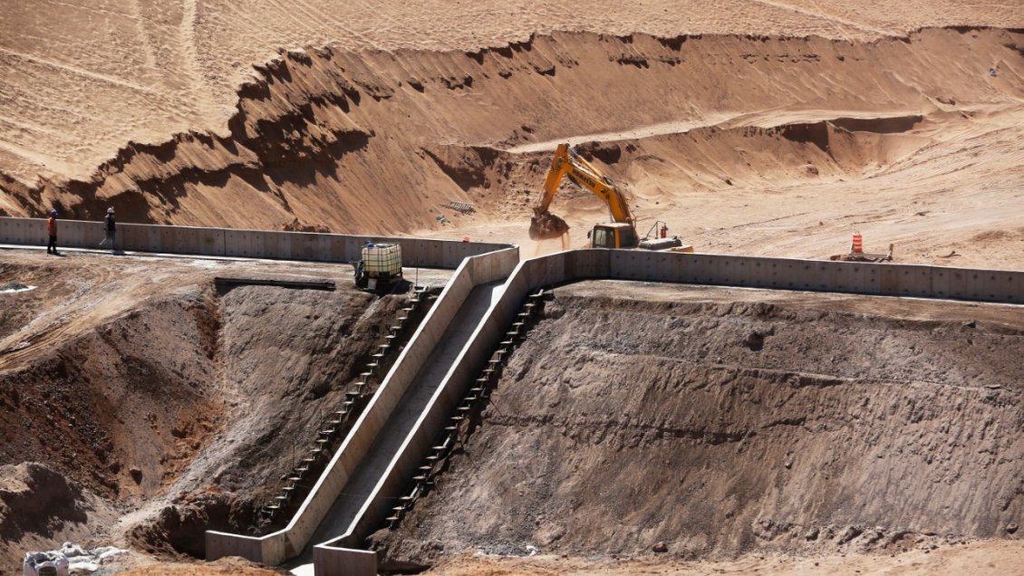 Destinan terrenos fiscales para construir obras aluvionales en Iquique y Alto Hospicio