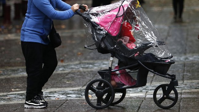 Junji entregó recomendaciones para cuidar a los niños de las bajas temperaturas