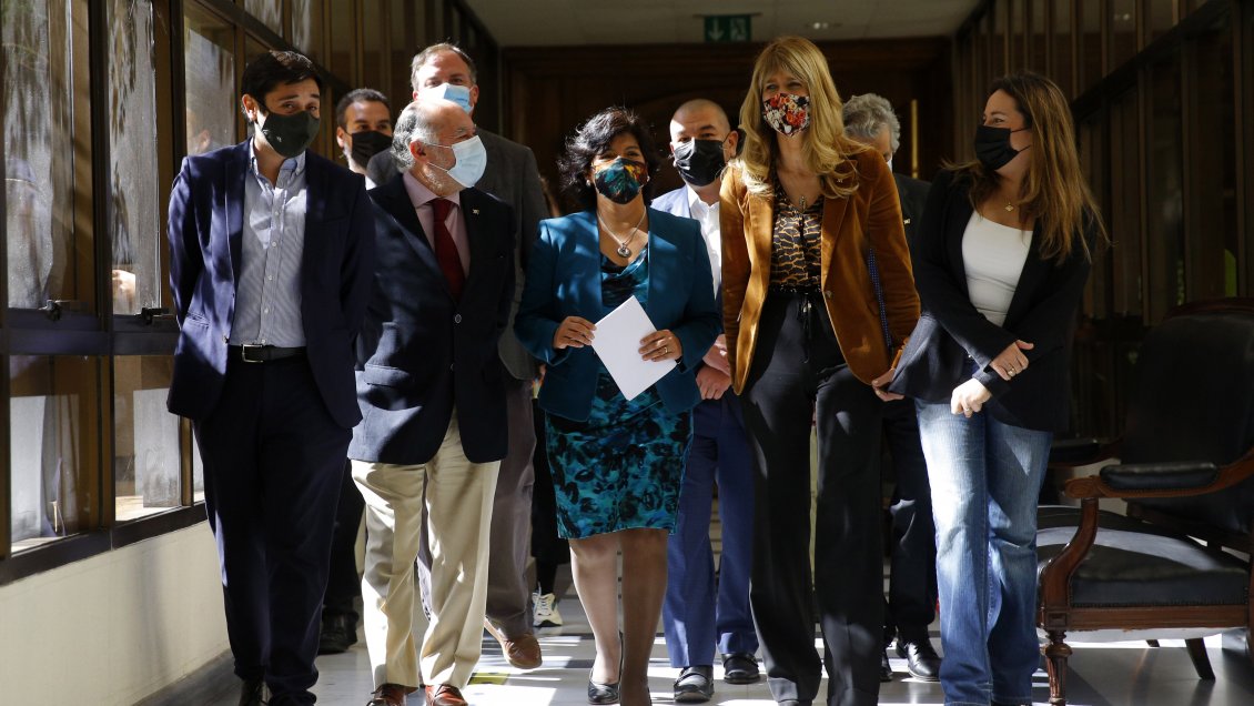 DC deja la carrera presidencial en 