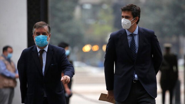 Chile Vamos entregó al Gobierno su propuesta de 