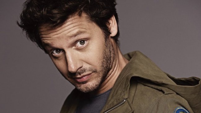 En Argentina aseguran que Benjamín Vicuña acudió a grabar serie con síntomas de Covid-19