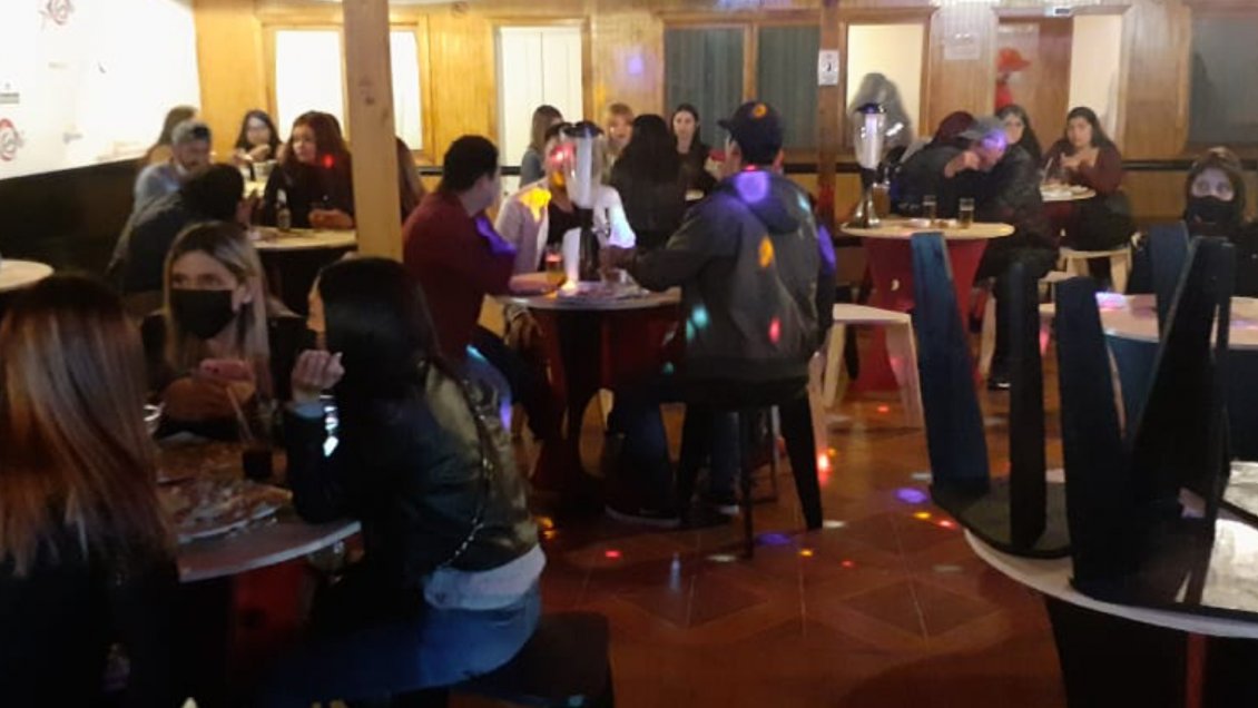 Carabineros detectó 50 personas incumpliendo medidas sanitarias en un local de Tocopillal