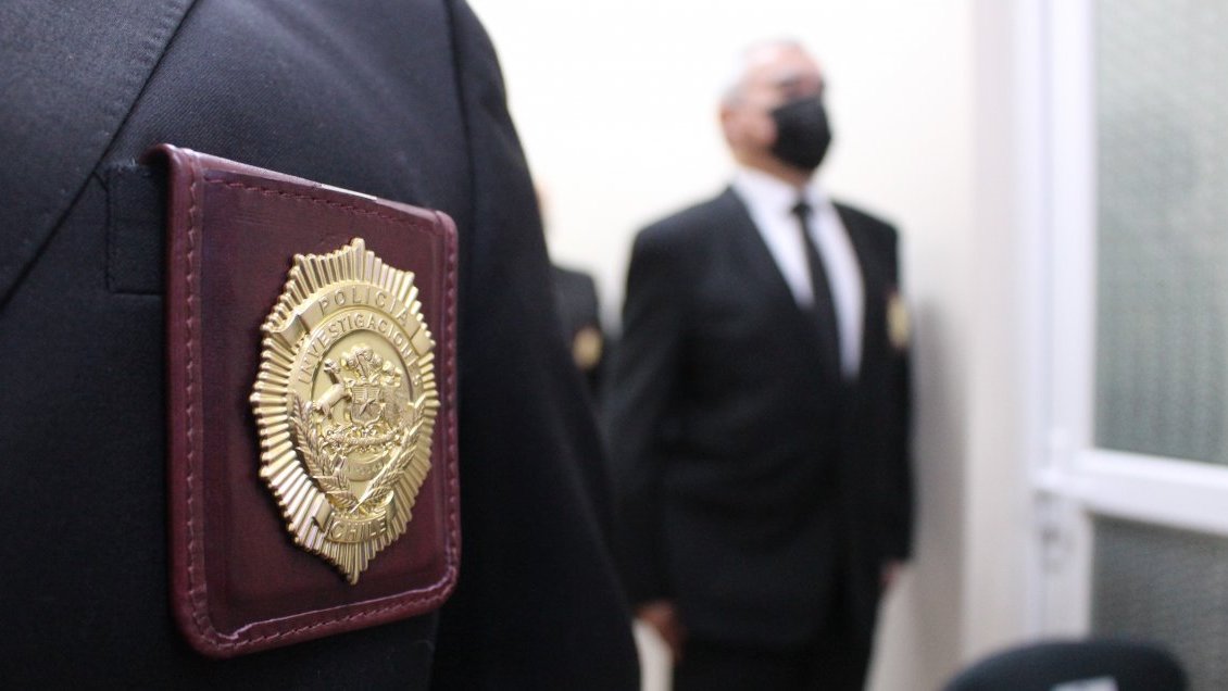 PDI entregó nueva placa de servicio a 33 asistentes policiales en la región de Ñuble