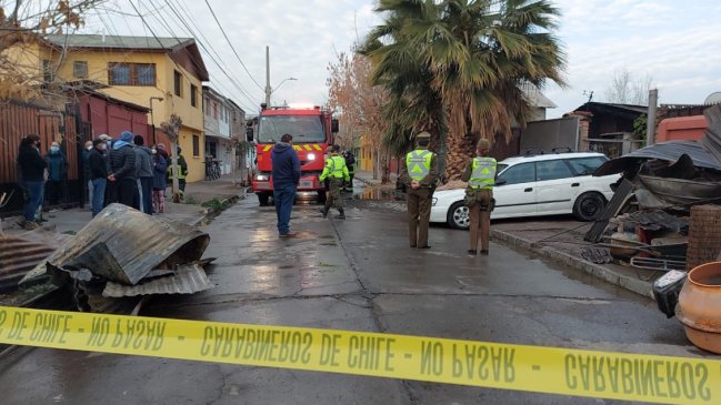 Fatal incendio en Recoleta dejó tres personas fallecidas