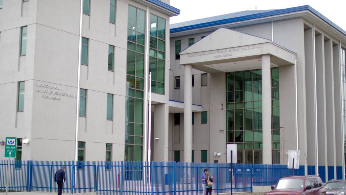 Sujeto fue formalizado, acusado de intentar ahorcar a su pareja en Punta Arenas