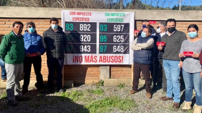 Municipios del Maule inician campaña para eliminar el impuesto a la bencina