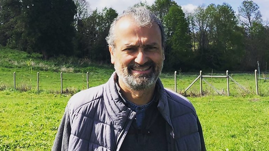 Patricio Vallespín, gobernador de Los Lagos, llamó a terminar la 