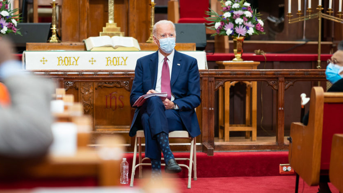 La Iglesia versus Biden: los obispos de EEUU mueven fichas para negarle la comunión por apoyar el aborto