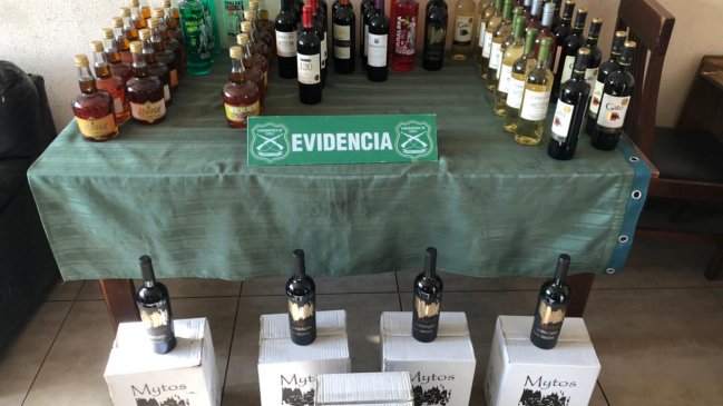 Casi un centenar de botellas de alcohol fueron decomisadas en feria de Quilpué