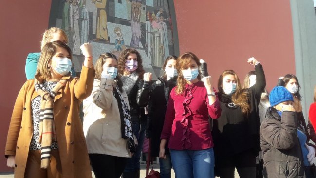 Senadora Carvajal y diputada Rubio piden paridad de género en gabinetes y equipos de autoridades electas en Ñuble