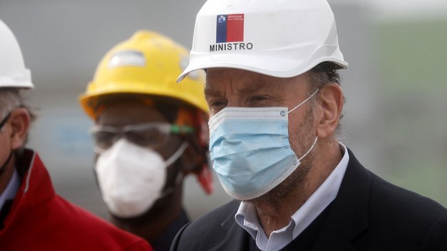 Ministro Moreno recorrió las instalaciones del nuevo Hospital de Curicó