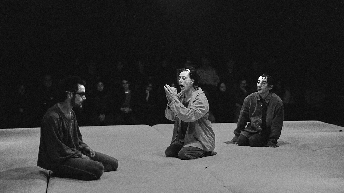 Teatro del Puente celebra 20 años de “Los ojos rotos” con una exposición y reedición de su banda sonora