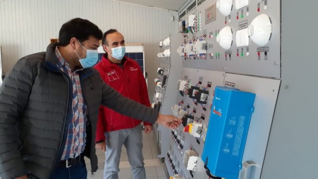Liceo de Coelemu es pionero en preparar alumnos como técnicos en energía solar fotovoltaica