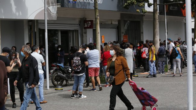 Paso a Paso: 10 comunas de la Región Metropolitana saldrán de cuarentena