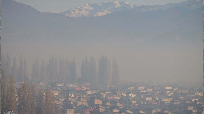 Malas condiciones de ventilación provocan nueva emergencia ambiental en Coyhaique