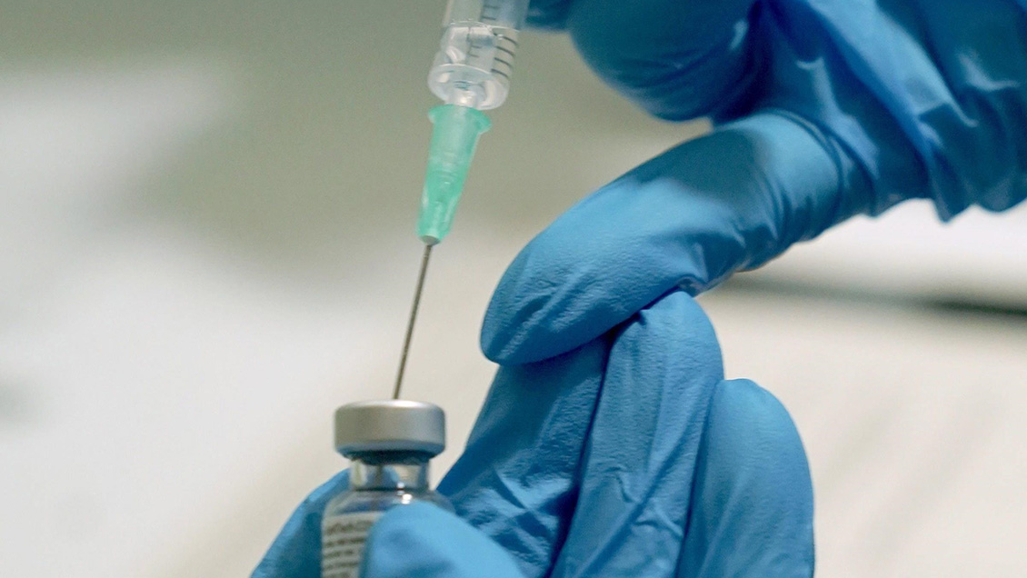 Río de Janeiro aprueba mezclar dosis de AstraZeneca y Pfizer para embarazadas